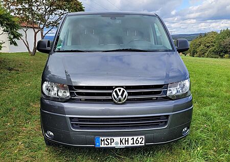 VW T5 Multivan Volkswagen Multivan DSG Startline