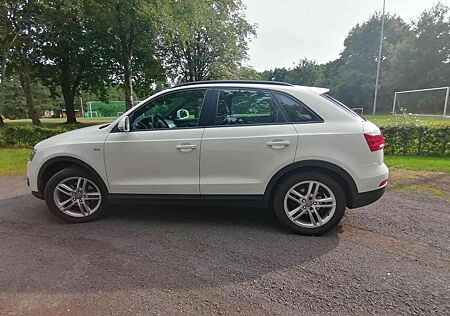 Audi Q3 2.0 TDI S-LIne
