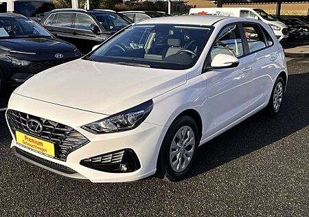 Hyundai i30 1.0 T-GDI Comfort Allwetterreifen PDC RFK NSW SHZ
