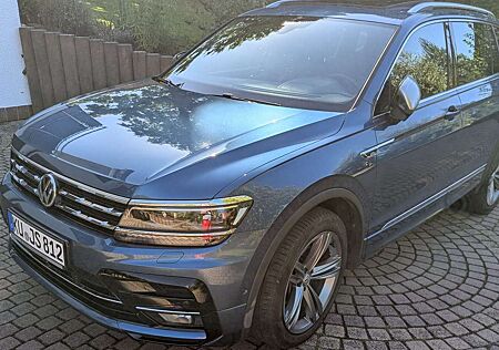 VW Tiguan Allspace Volkswagen 2.0 TDI SCR 4Motion DSG R-Line