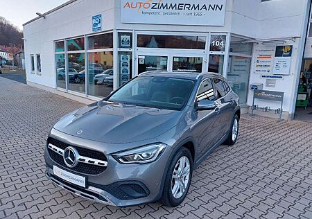 Mercedes-Benz GLA 200 Autom. LED AHK Widescreen