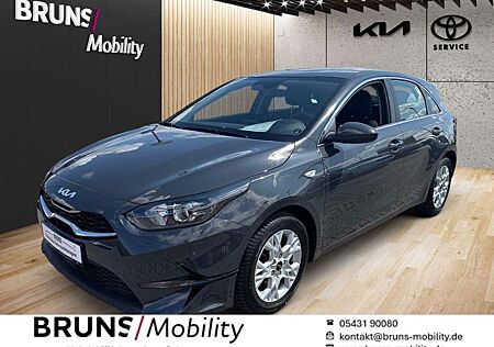 Kia Cee'd Ceed / 1.5T 140 DCT7 Vision KOMF+ (NAVI)