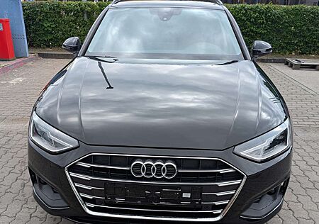 Audi A4 Avant 35 TFSI S tronic