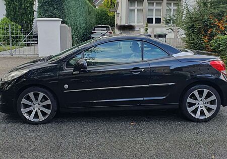Peugeot 207 CC CC 120 VTi Roland Garros
