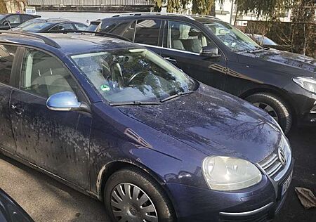 VW Golf Variant Volkswagen 1.6 Trendline