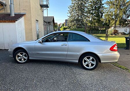 Mercedes-Benz CLK 240 Coupe Avantgarde