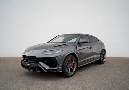 Lamborghini Urus S