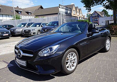 Mercedes-Benz CLC 180 SLC 180 SLC -Klasse Roadster GeringeFahrleistung