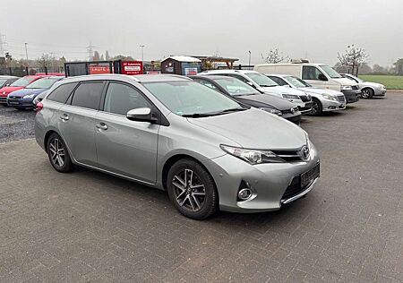 Toyota Auris *NAVI*ALUS*2XPDC*