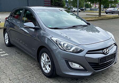 Hyundai i30 Klimaautomatik, Sitzheizung