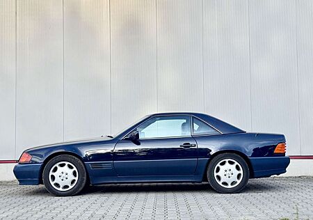 Mercedes-Benz SL 500 Dunkelblau/Leder Royalblau/Softtop Blau
