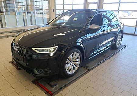 Audi e-tron S ALL-BLACK/22Z/MTRX/ACC/HuD/PANO/S-SITZE