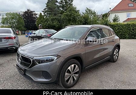 Mercedes-Benz EQA 300 4MATIC Advanced*MBUX*SHZ*LED*Kamera*FLAs
