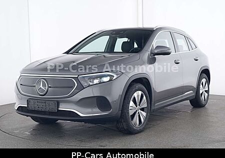 Mercedes-Benz EQA 300 4MATIC Advanced*MBUX*SHZ*LED*Kamera*FLAs