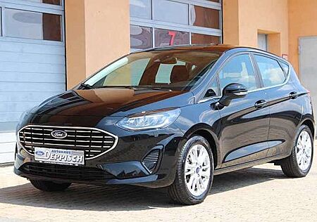 Ford Fiesta 1.0 EcoBoost Hybrid S&S TITANIUM