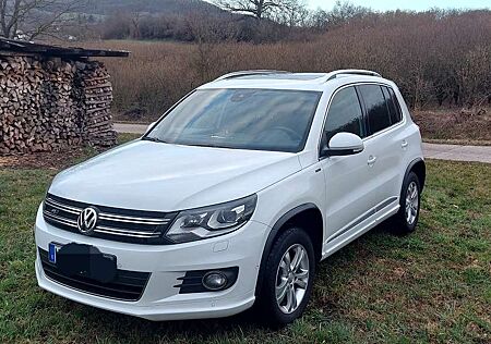 VW Tiguan Volkswagen Lounge Sport & Style BMT 4Motion