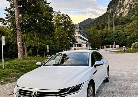 VW Arteon Volkswagen 2.0 TDI SCR DSG Elegance