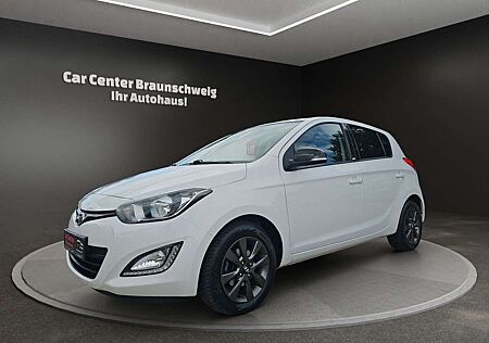 Hyundai i20 1.2 FIFA World Cup EDITION Gold+Led+Multi