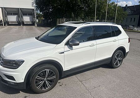 VW Tiguan Allspace Volkswagen 2.0 TDI SCR 4Motion DSG Highline HuD