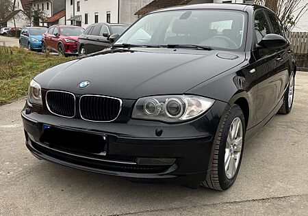BMW 120 /Kette NEU/TÜV NEU/Xenon/Volleder/Allwette