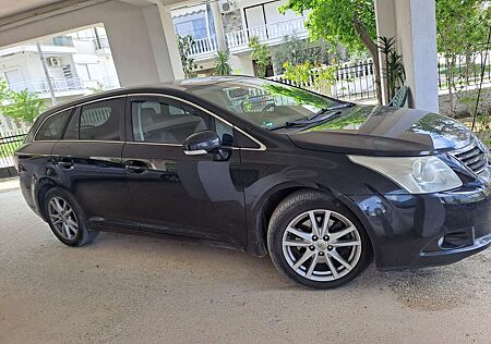 Toyota Avensis Combi Diesel Combi 2.2 D-4D Executive