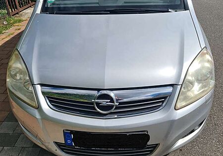 Opel Zafira 1.8 Edition