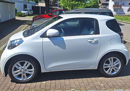 Toyota iQ 1.33 Multidrive S