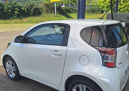 Toyota iQ 1.33 Multidrive S