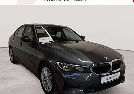 BMW 330e 330 Aut. Advantage Navi SHZ LED