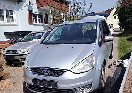 Ford Galaxy 2.0 TDCi DPF Ghia