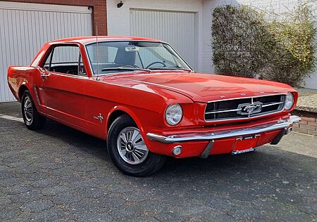 Ford Mustang V8 Coupe