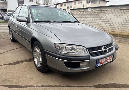 Opel Omega 2.5 V6 CD. klima. tuv. 12. 25.