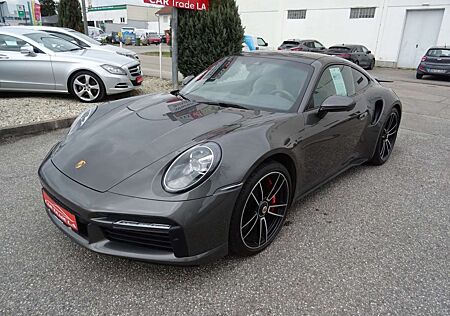 Porsche 991 Turbo /581 PS