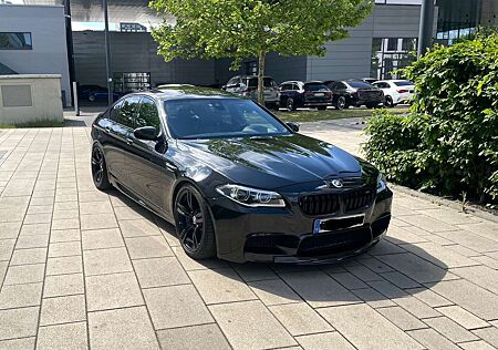 BMW M5 DKG