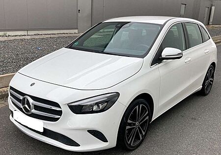Mercedes-Benz B 200 7G-DCT AMG*LED*Navi*Virtuel Cockpit*Sitzheizung*Kamera*Totenwinkel*Park-Assist*PDC