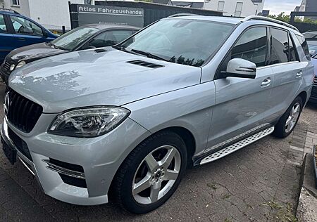 Mercedes-Benz ML 350 gebraucht kaufen Mercedes-Benz ML 350 ML350CDI 4M BlueTecAMG,Kamera,AHK,Leder,TÜV09/27