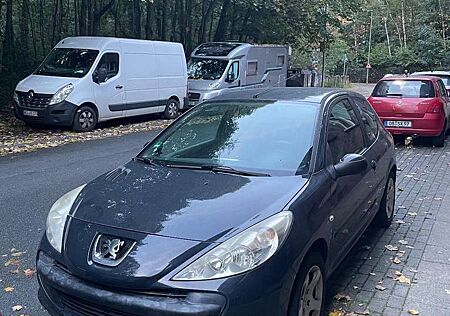 Peugeot 206 Basis