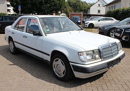 Mercedes-Benz E 200 E -Klasse Lim. (BM 124) H Kennzeichen