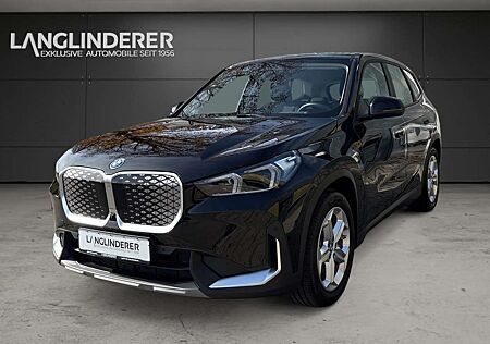 BMW iX1 gebraucht kaufen BMW iX1 xDrive30 NP 64.249,- HUD Driving&ParkingAssist