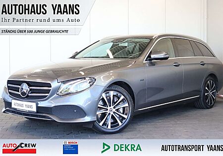 Mercedes-Benz E 300 de Avantgarde WIDE+BURMESTER+DISTR.+AHK