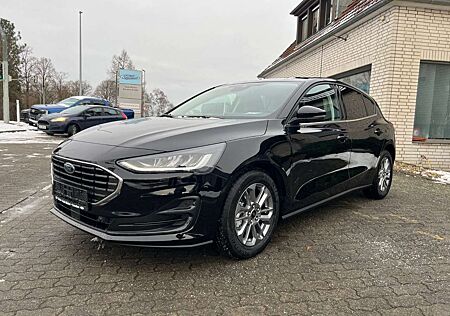Ford Focus Titanium 1,5l Ecoblue Automatik Navi LED