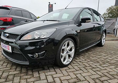 Ford Focus Lim. ST,Nav,Tüv neu,SHZ,2.Hand,Top !!