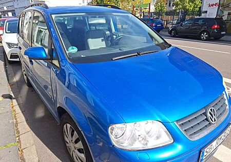 VW Touran Volkswagen 2.0 TDI Trendline