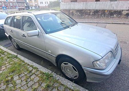 Mercedes-Benz C 200 T Classic