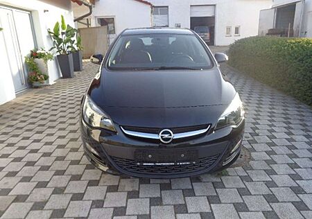 Opel Astra Style