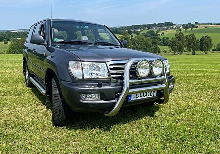 Toyota Land Cruiser 100 Automatik