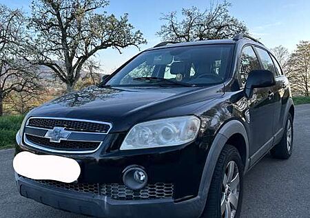 Chevrolet Captiva 2.4 4WD 7 Sitzer LT