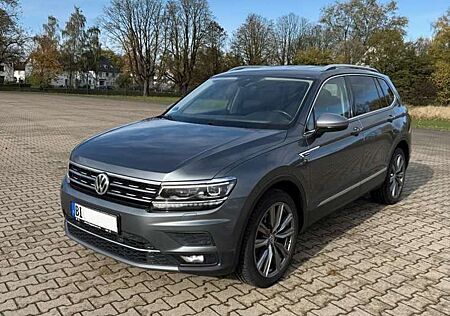 VW Tiguan Allspace Volkswagen 2.0 TDI SCR 4Motion DSG Highline