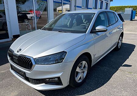 Skoda Fabia 1,0*Selection*Klima/SH/1.Hd./5 Jahre Gar.