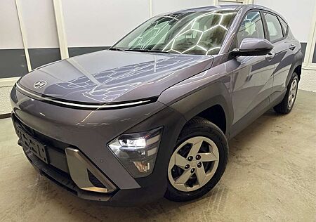Hyundai Kona STYLE PLUS NAVI KLIMAAUTOMATIK PDC v+h RFK 1.0 ...
